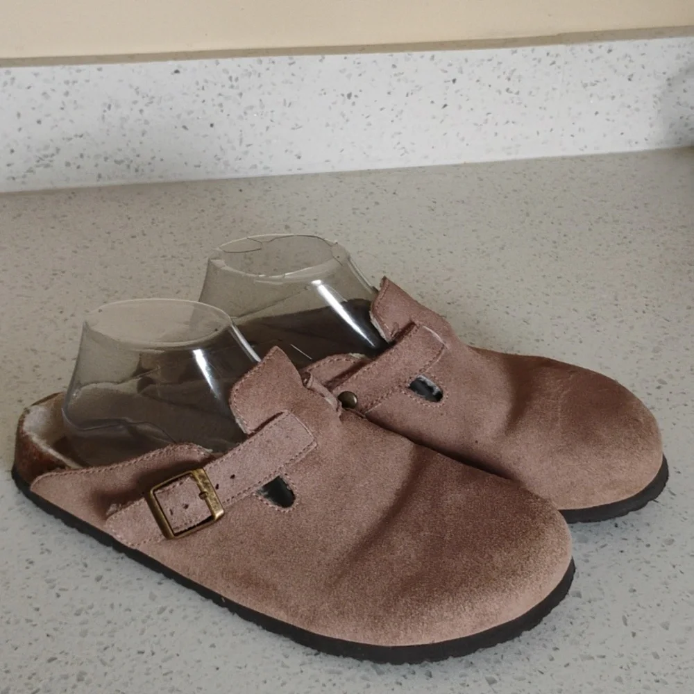 WHITE MOUNTAIN Size 9.5 Women